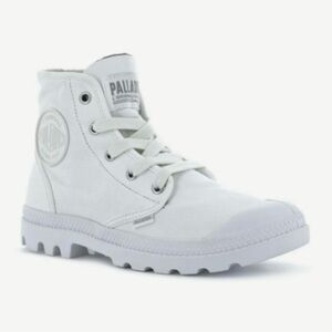 NIB Palladium Pampi Hi High-Top Boots
